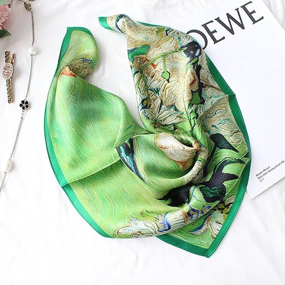 Custom 100% Real Mulberry Silk Women Small Square Neck Scarfs 
