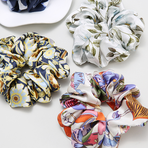 Mulberry Floral Digital Print Silk Hair Accessories Home Use