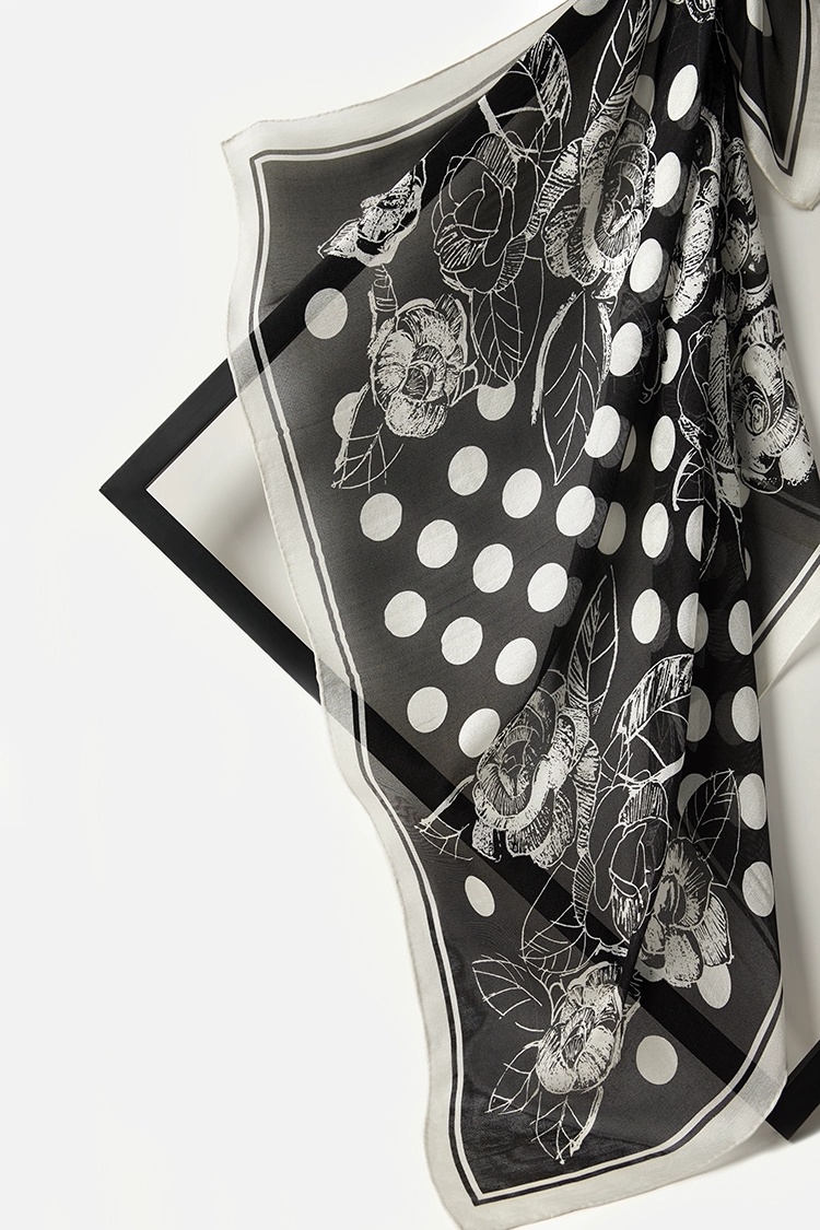 Custom Polka DOT Classic Black And White Design Silk Printed Silk Scarf