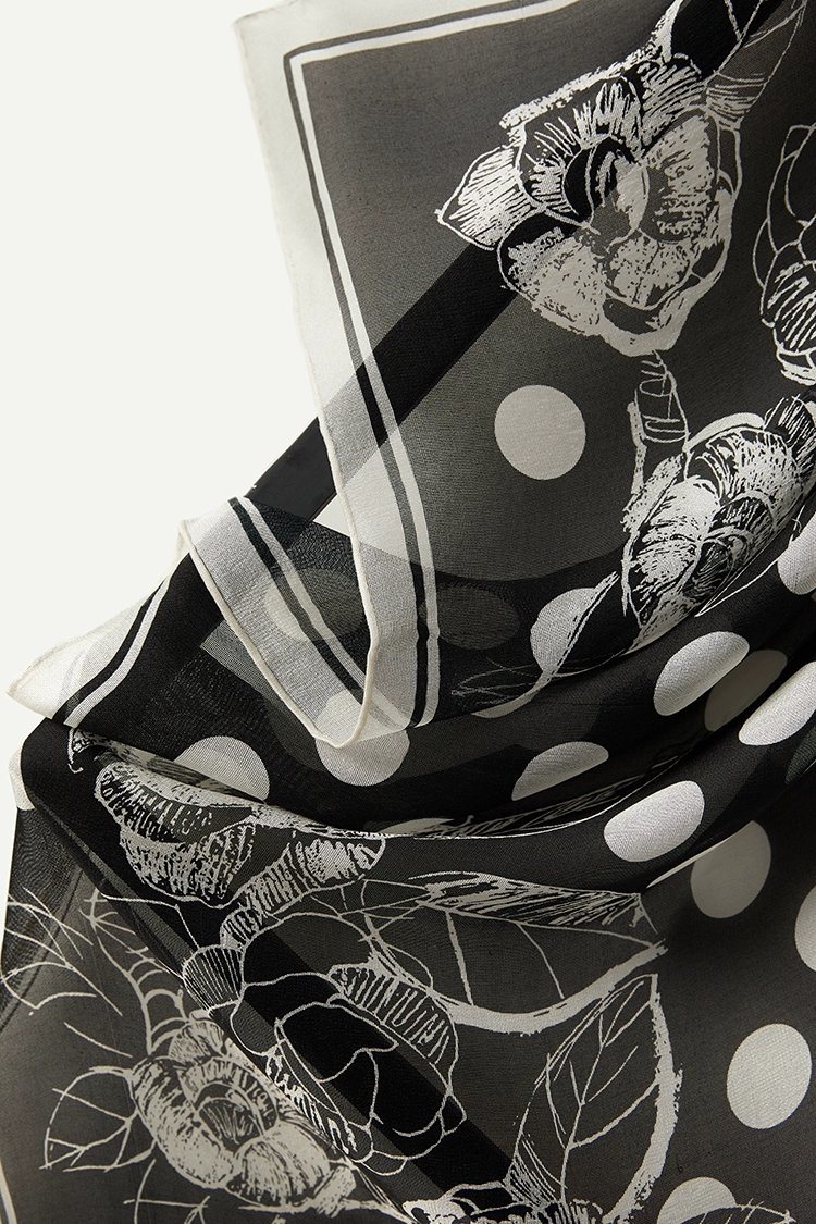 Custom Polka DOT Classic Black And White Design Silk Printed Silk Scarf