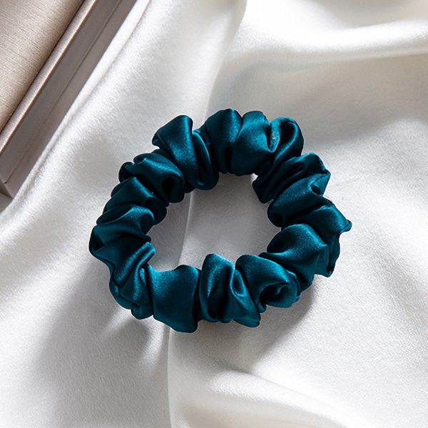 Middle Size Nature Color Mulberry Silk Scrunchies 